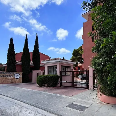 Aphrodite Gardens Modern